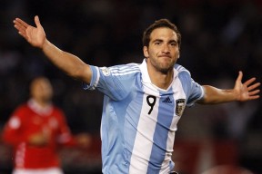 九游娱乐官方-重要战役：季后赛悬念逐步揭晓，季后赛有什么意义